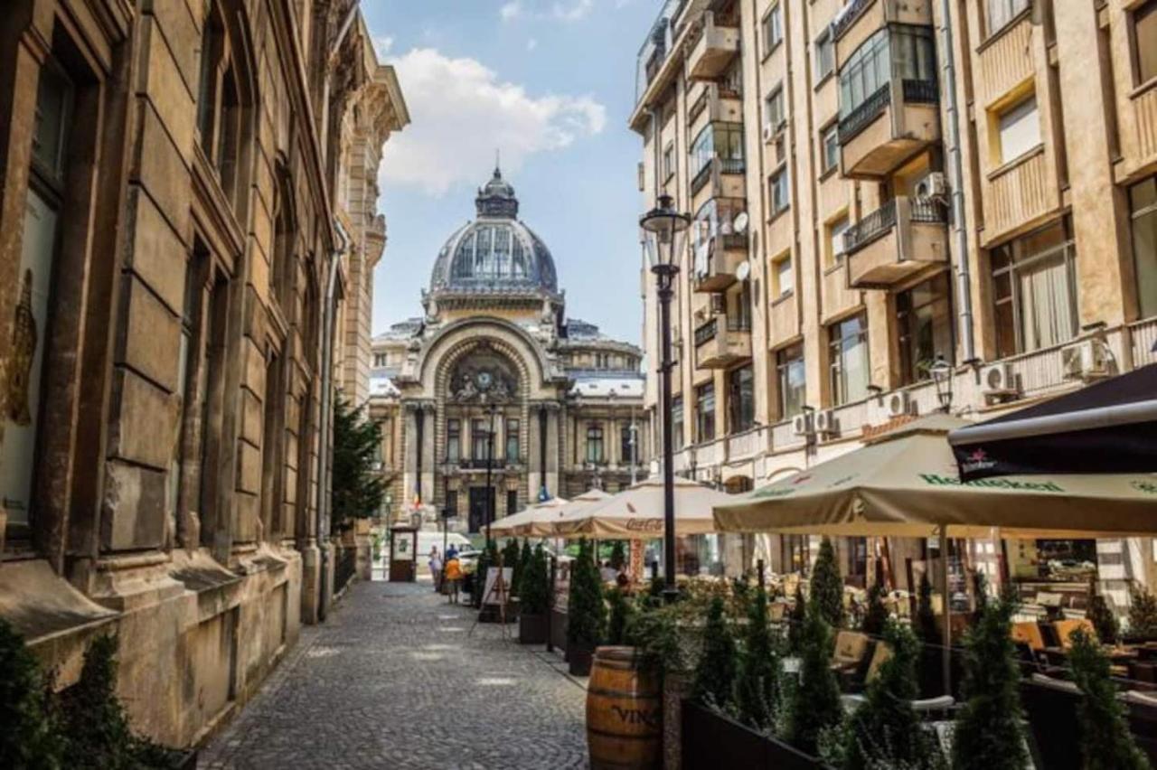 Appartement Old Town With Amazing View From The Balcony Bucarest